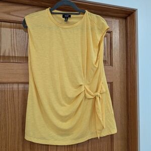 Jones New York Yellow T-shirt Large
